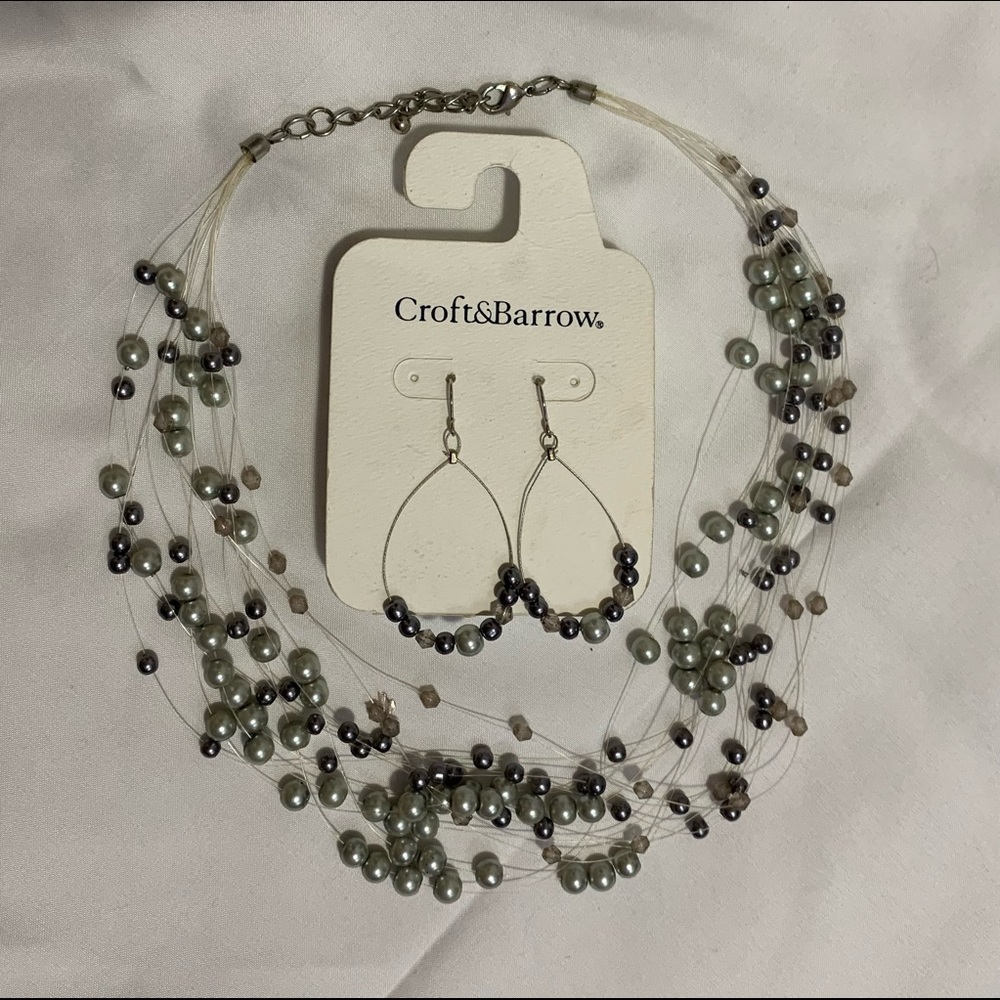 Croft and Barrow necklace and earring set